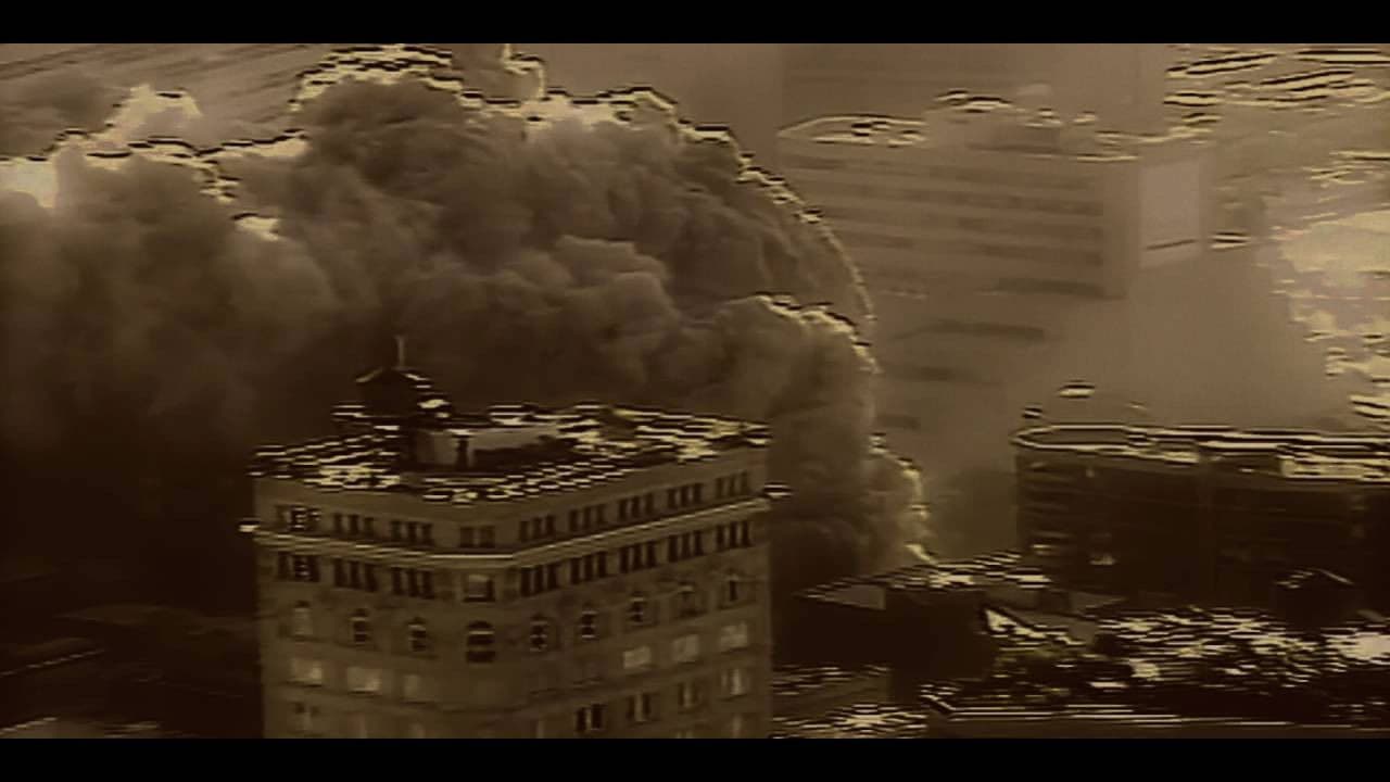 Incontrovertibleの背景画像