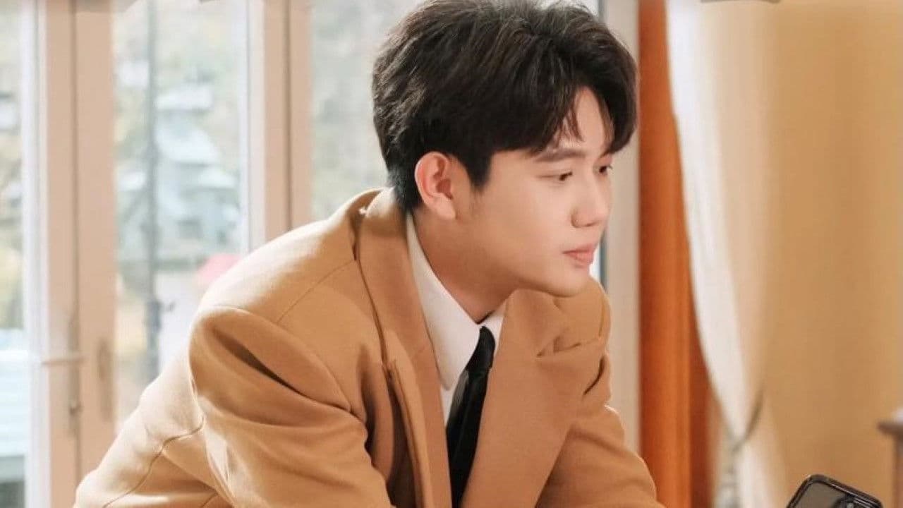 墨染梨花白の背景画像