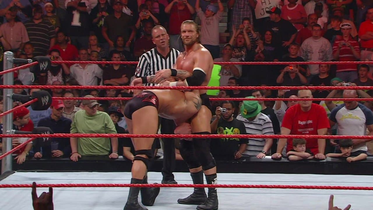 WWE: 50 Greatest Finishing Moves in WWE Historyの背景画像
