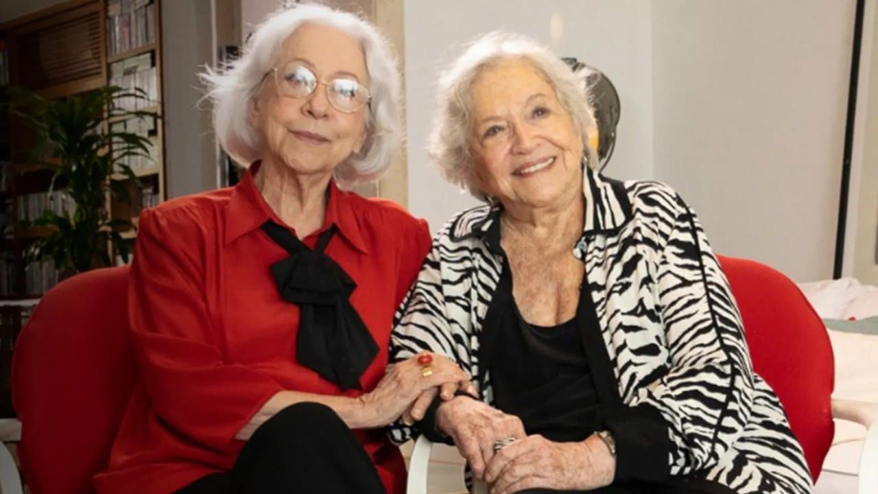 Fernanda e Nathalia - Amigas de uma Vidaの背景画像