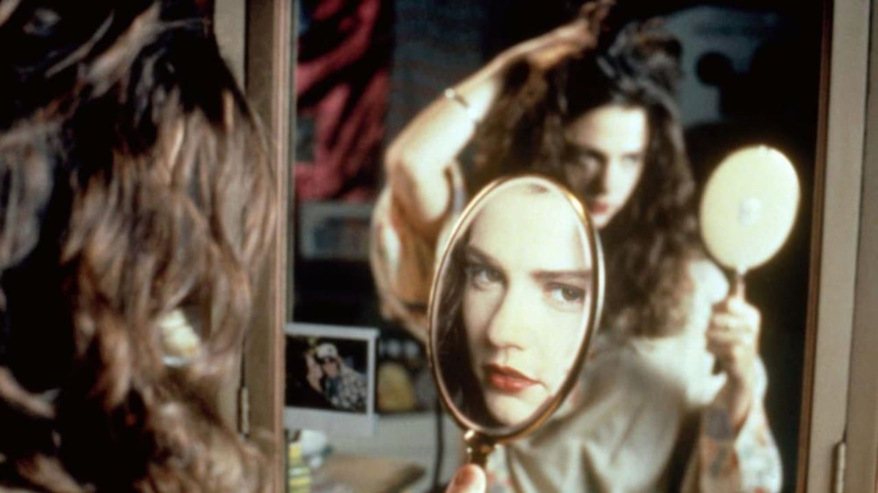 Lipstick Cameraの背景画像