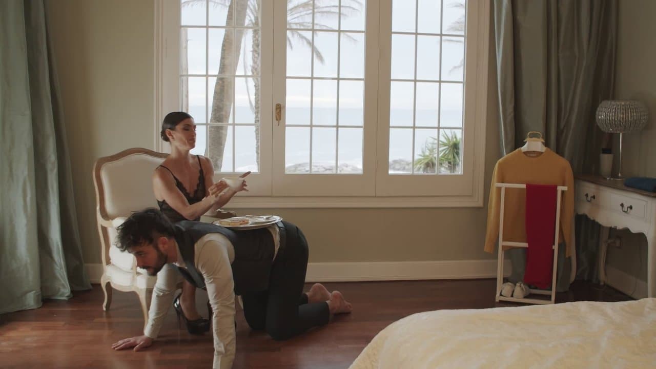 The Bellboyの背景画像