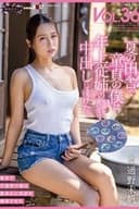 夏の田舎で童貞の僕は年上従姉の冗談を真に受け、中出しし続けた。 桃色かぞくVOL.36 通野未帆