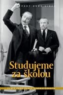 Studujeme za školou!