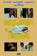À gauche en sortant de l’ascenseur