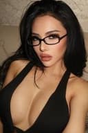 Caira Lee