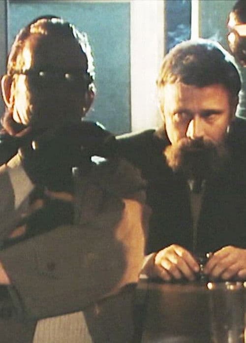 Eksterのポスター