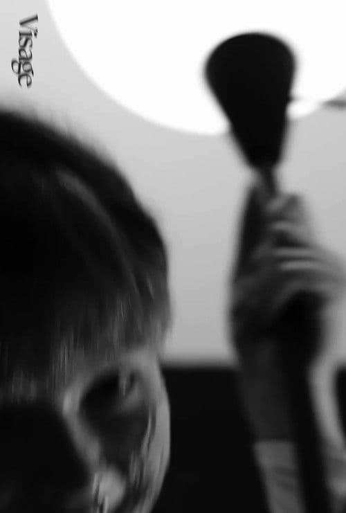 Visageのポスター