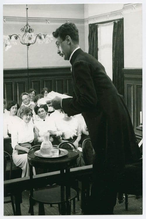 Den tyranniske fästmannenのポスター