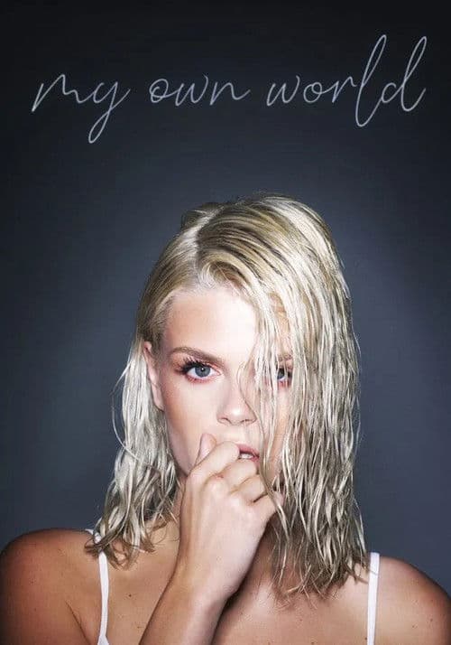 Davina Michelle: My own worldのポスター