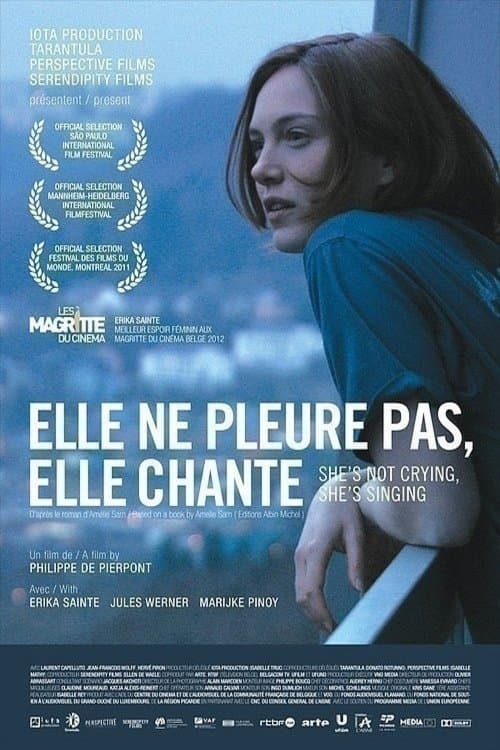 Elle ne pleure pas, elle chanteのポスター