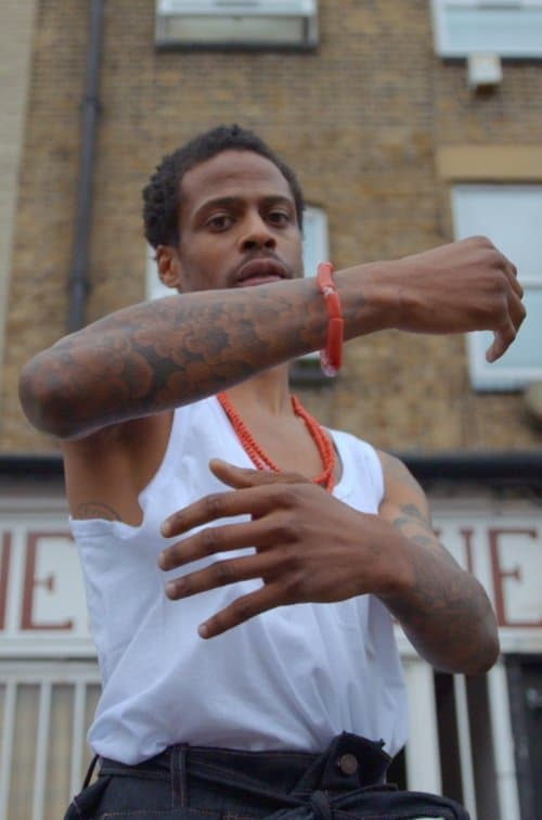 Fatherhoodのポスター