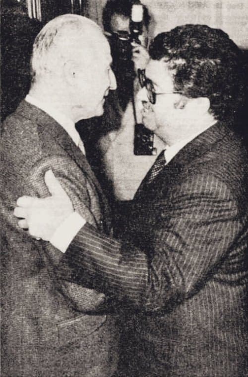 12 Eylül: Demokrasiye Dönüşのポスター