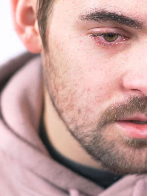 He Criedのポスター