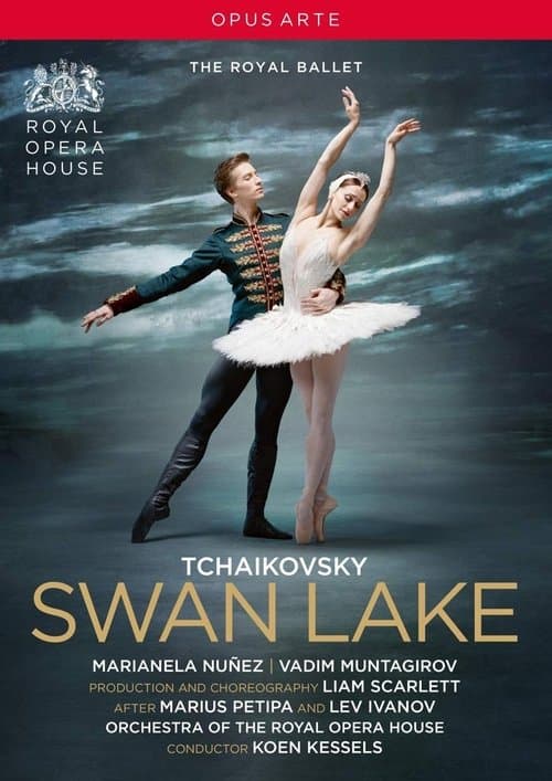 Royal Opera House: Swan Lakeのポスター