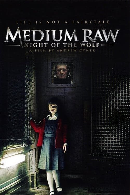 Medium Rawのポスター