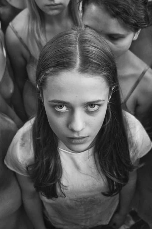 Returnのポスター