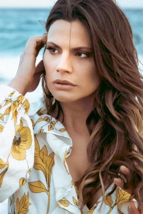 Βίκυ Καρνέζη