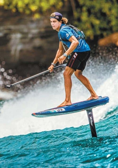 MALOLOのポスター