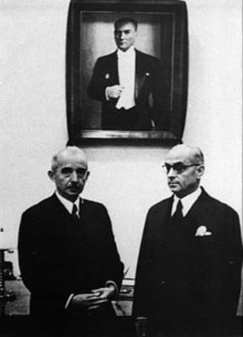 Demirkırat: Şefのポスター