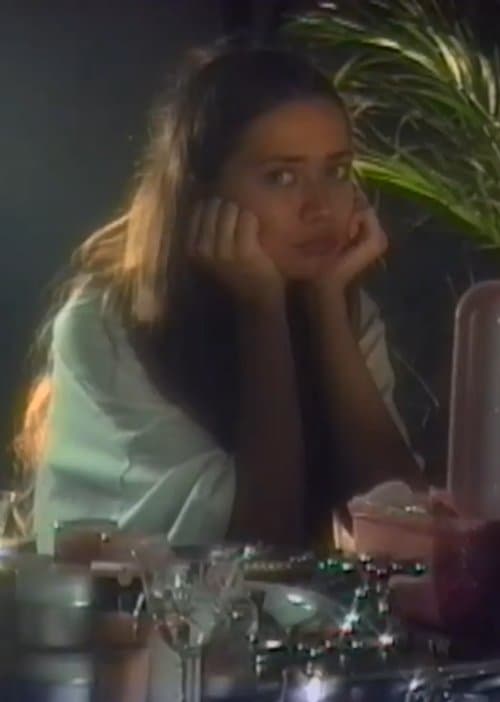 Never Let Me Go (Part II)のポスター