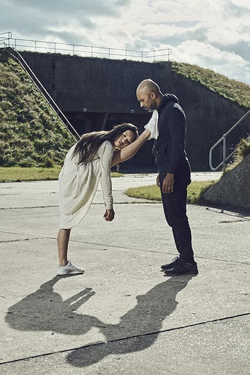 Can We Live with Robots?のポスター