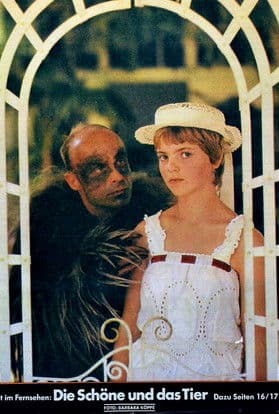 Die Schöne und das Tierのポスター