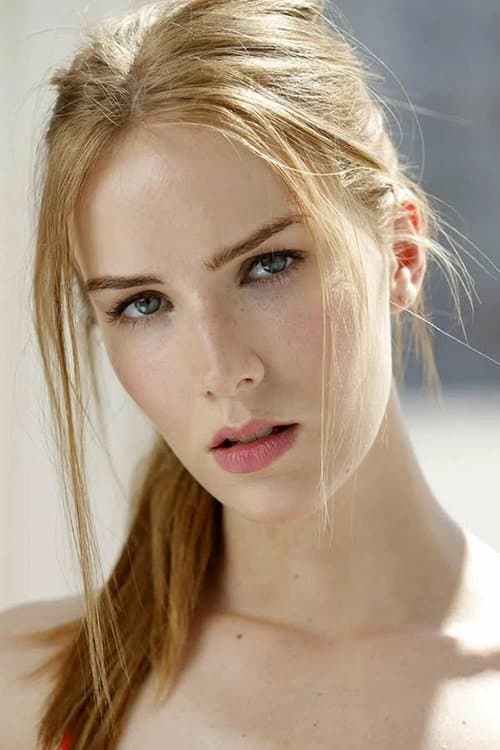 シャーロット・カーク