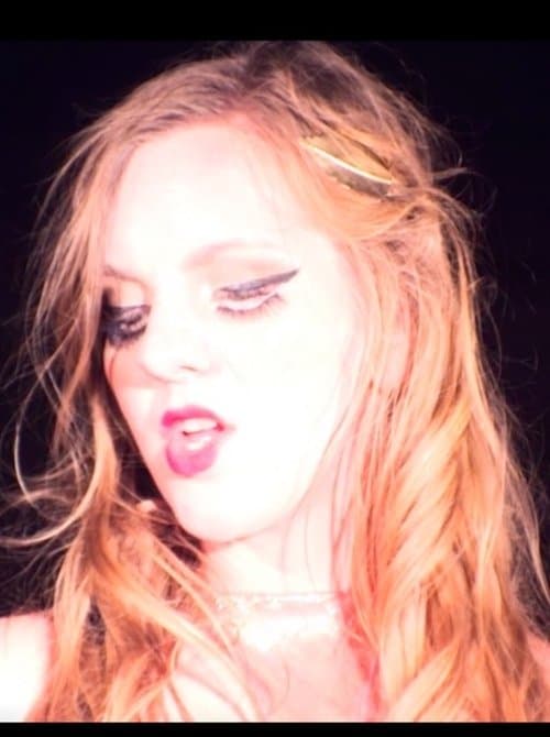 Motherlandのポスター