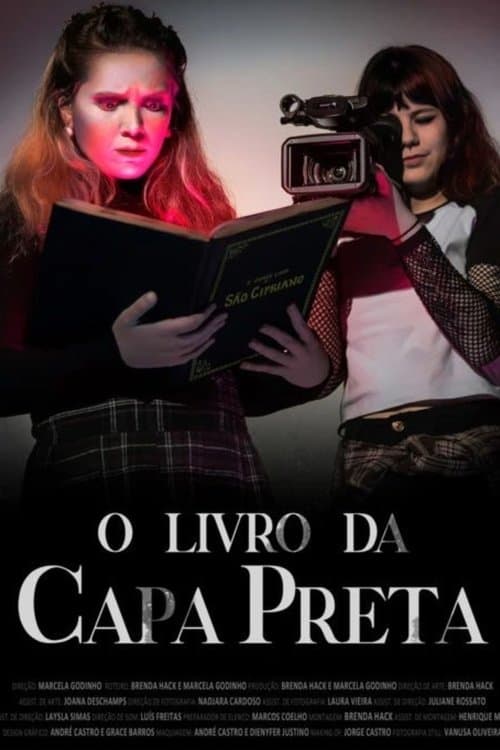 O Livro da Capa Pretaのポスター