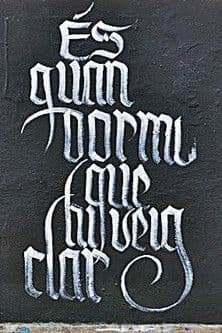 És quan dormo que hi veig clarのポスター