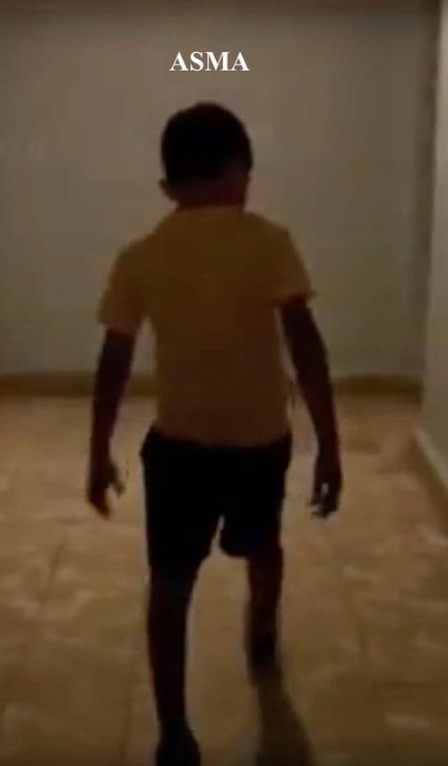 Asmaのポスター