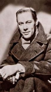 All at Seaのポスター