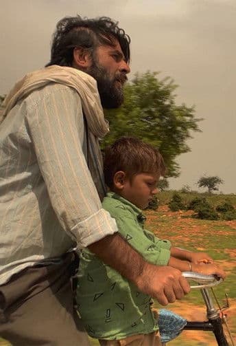 Shahtootのポスター