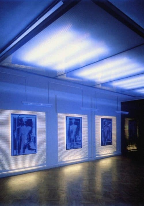 XYXX Mosaic Identityのポスター