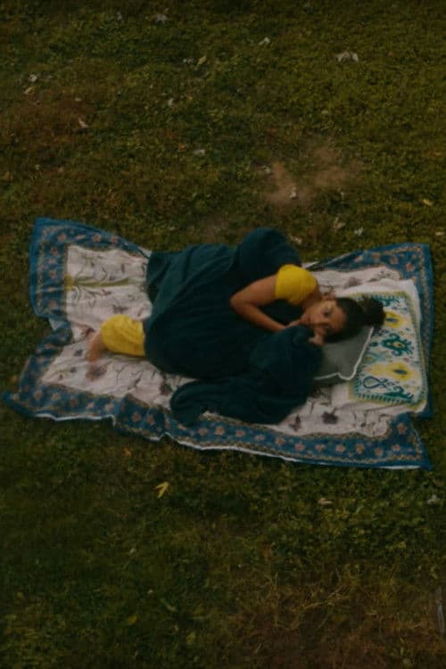 What Is My Body To You?のポスター