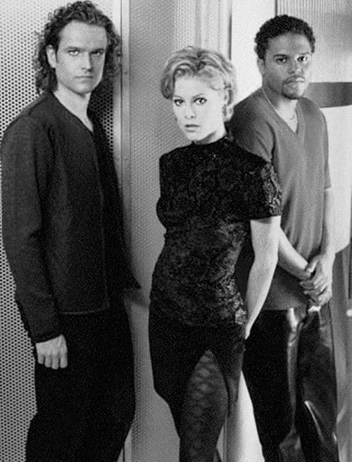 Threeのポスター