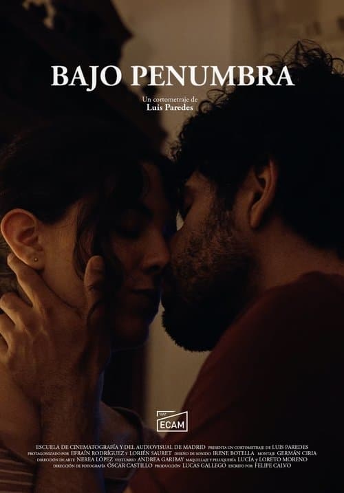 Bajo Penumbraのポスター