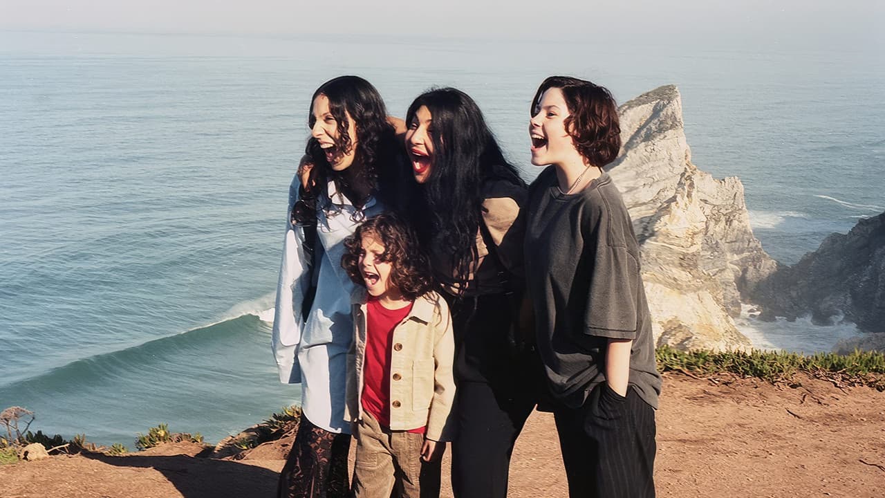 Maya Nilo (Laura)の背景画像