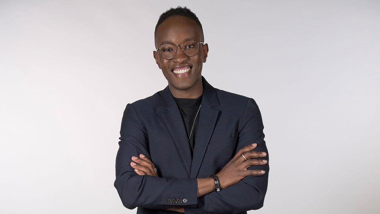 100% localの背景画像