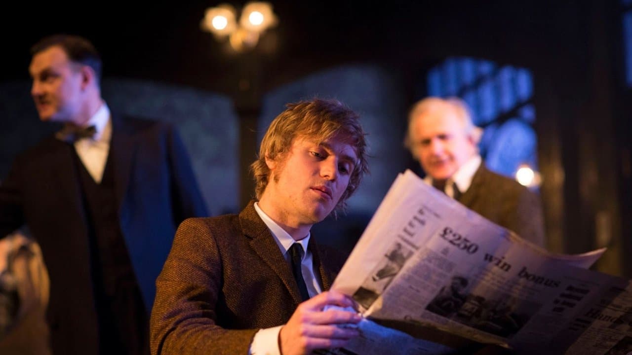 National Theatre Live: Hangmenの背景画像