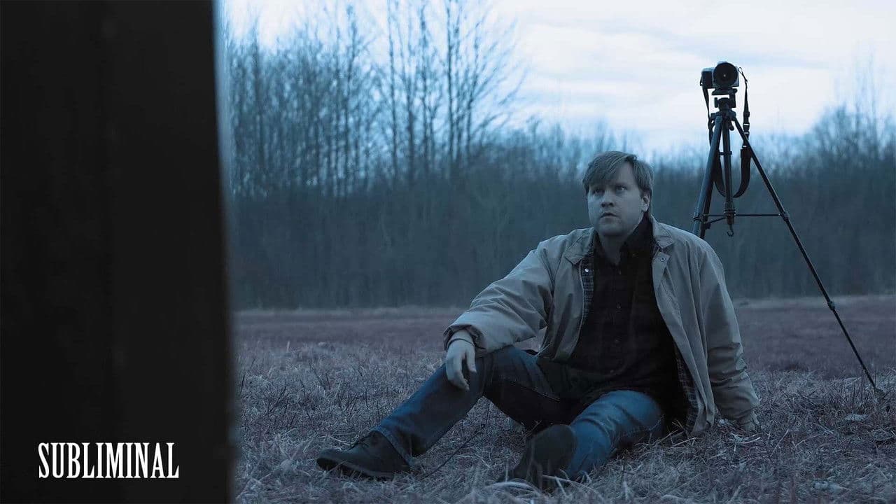 Subliminalの背景画像