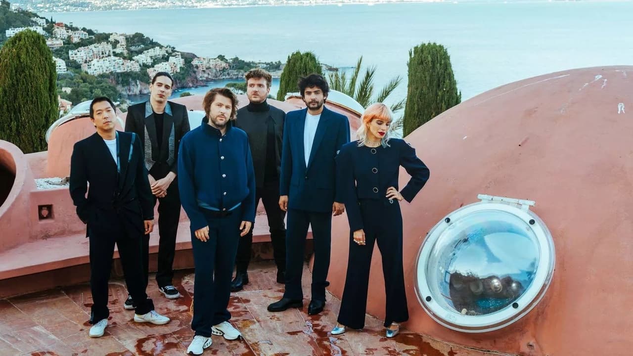 L'Impératrice au Palais Bullesの背景画像