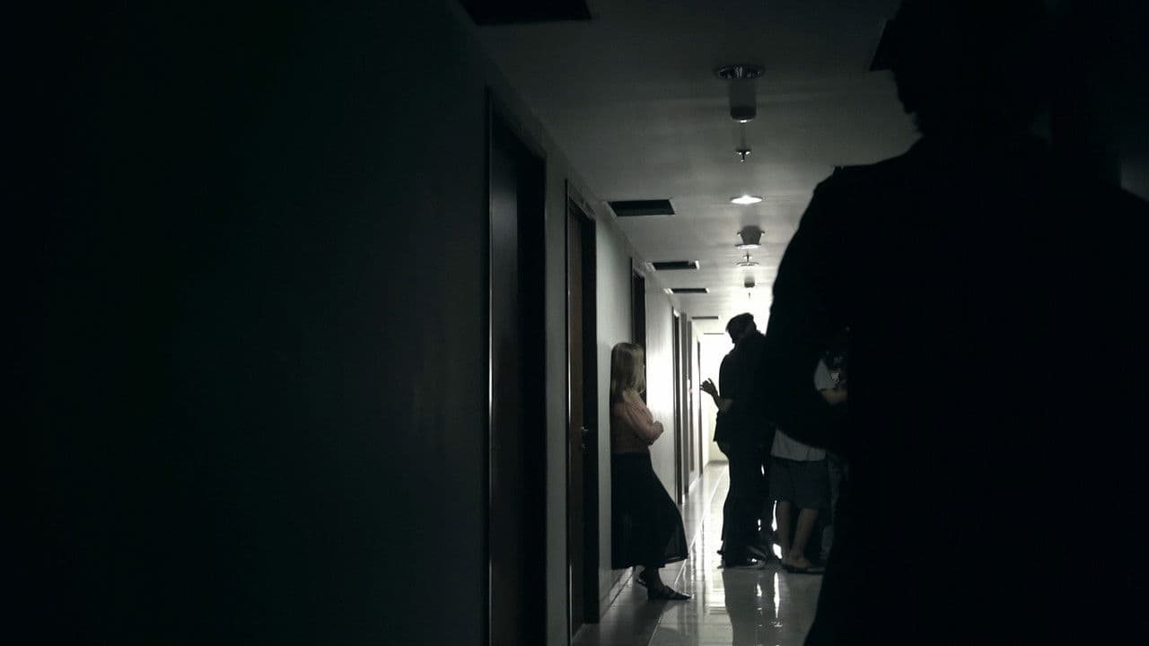 A Message from the Outer Spaceの背景画像