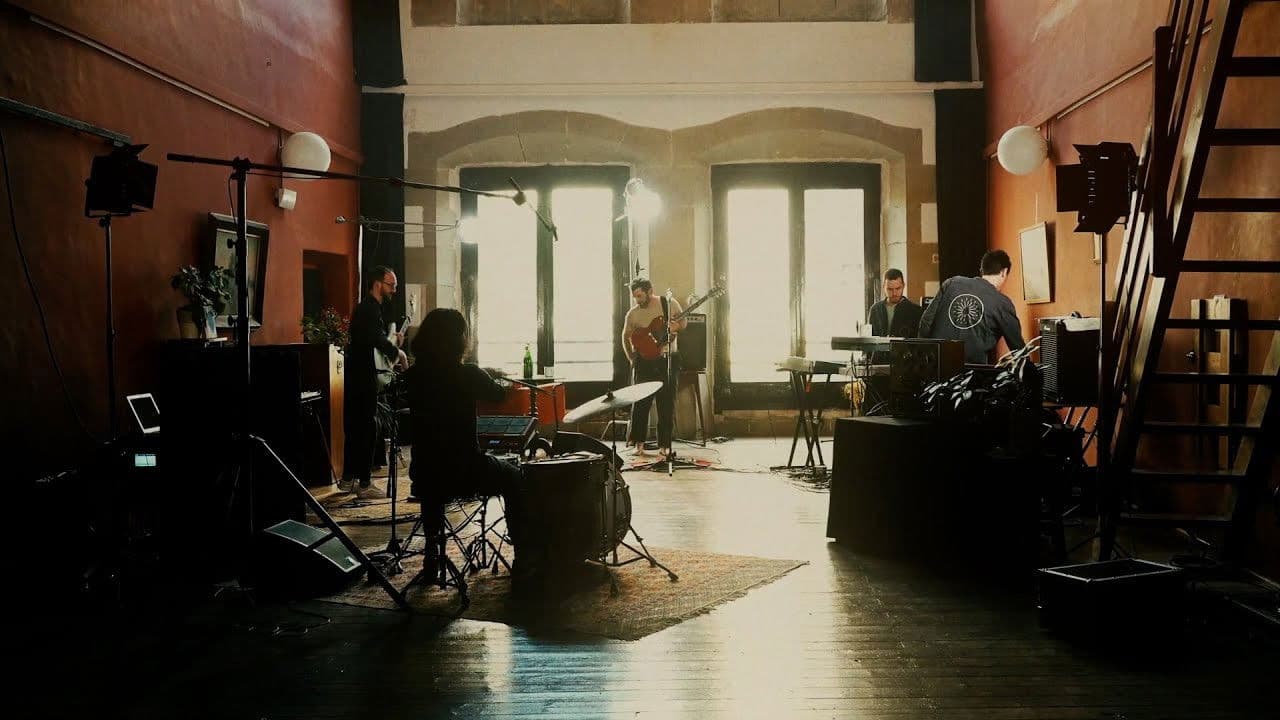 El Petit de Cal Eril: El retrobamentの背景画像