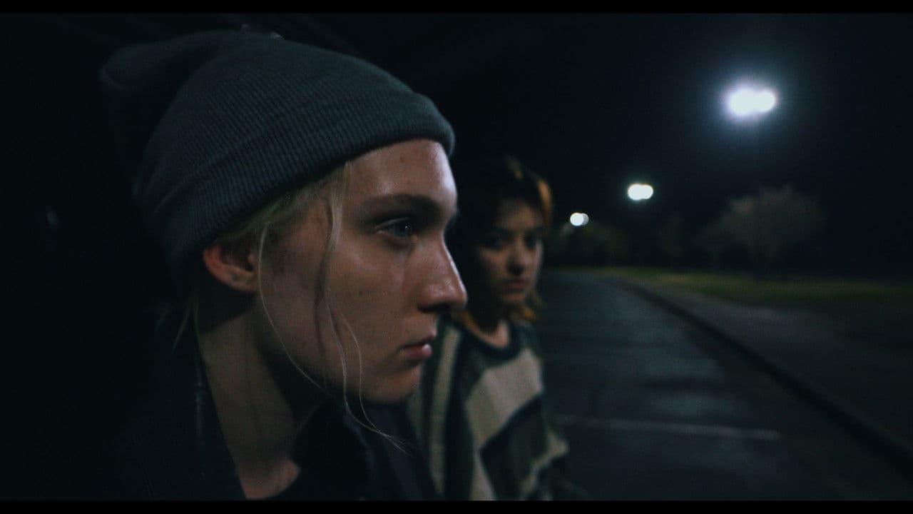 Piercing the Veilの背景画像