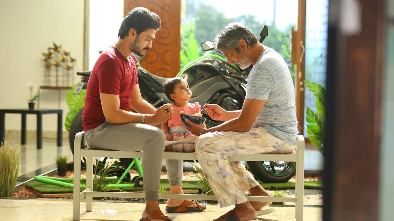 FCUK: Father Chitti Umaa Kaarthikの背景画像