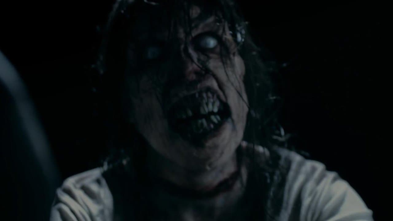 Into Nightmaresの背景画像