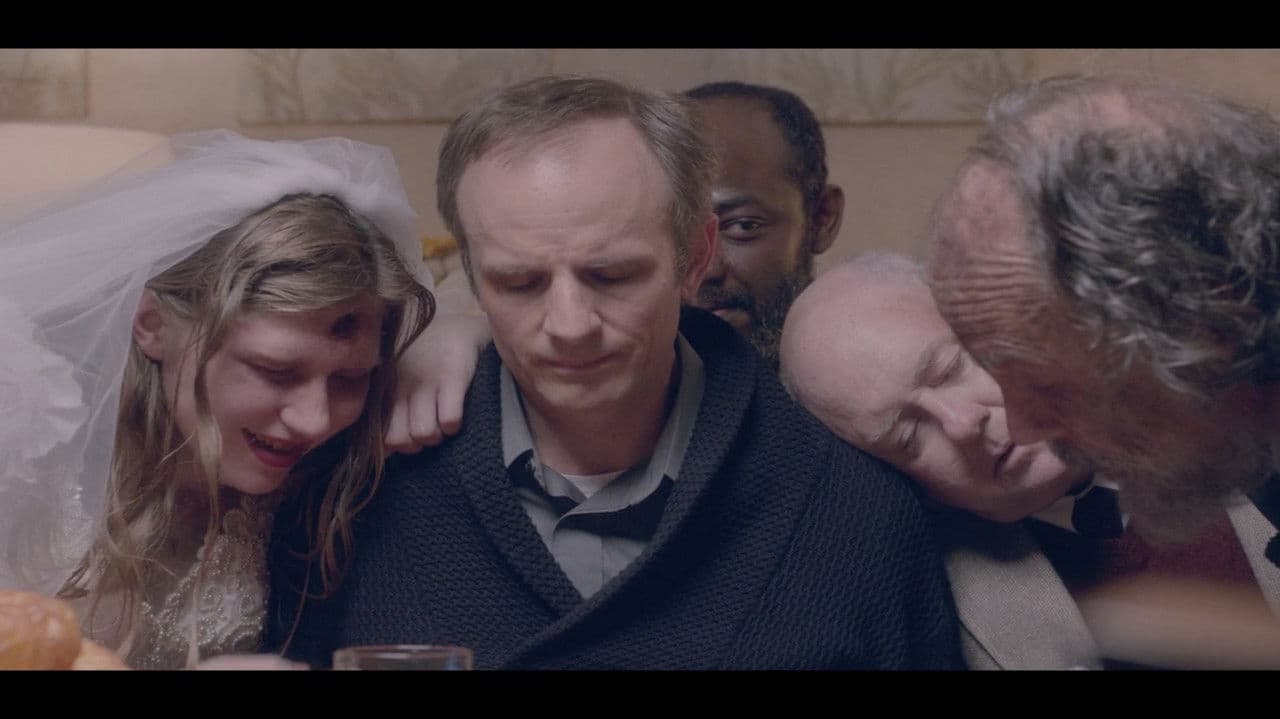 Derelictsの背景画像