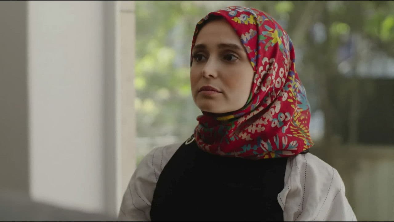 ارثیه فامیلیの背景画像